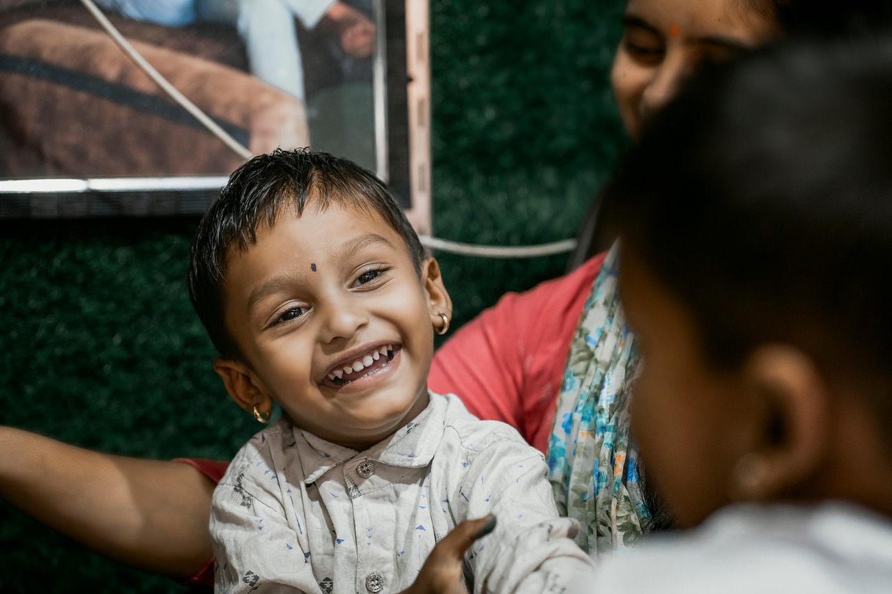 学校に行かない子どもが笑顔を取り戻すための方法は？