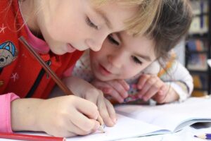 「学校行かない子供の相談、どうすればいい？」